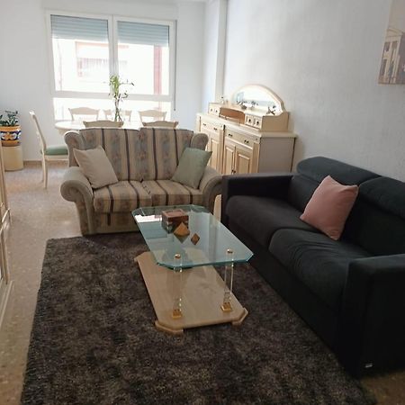 Private Room In A Shared Flat In Castellon Кастельйон-де-ла-Плана Екстер'єр фото