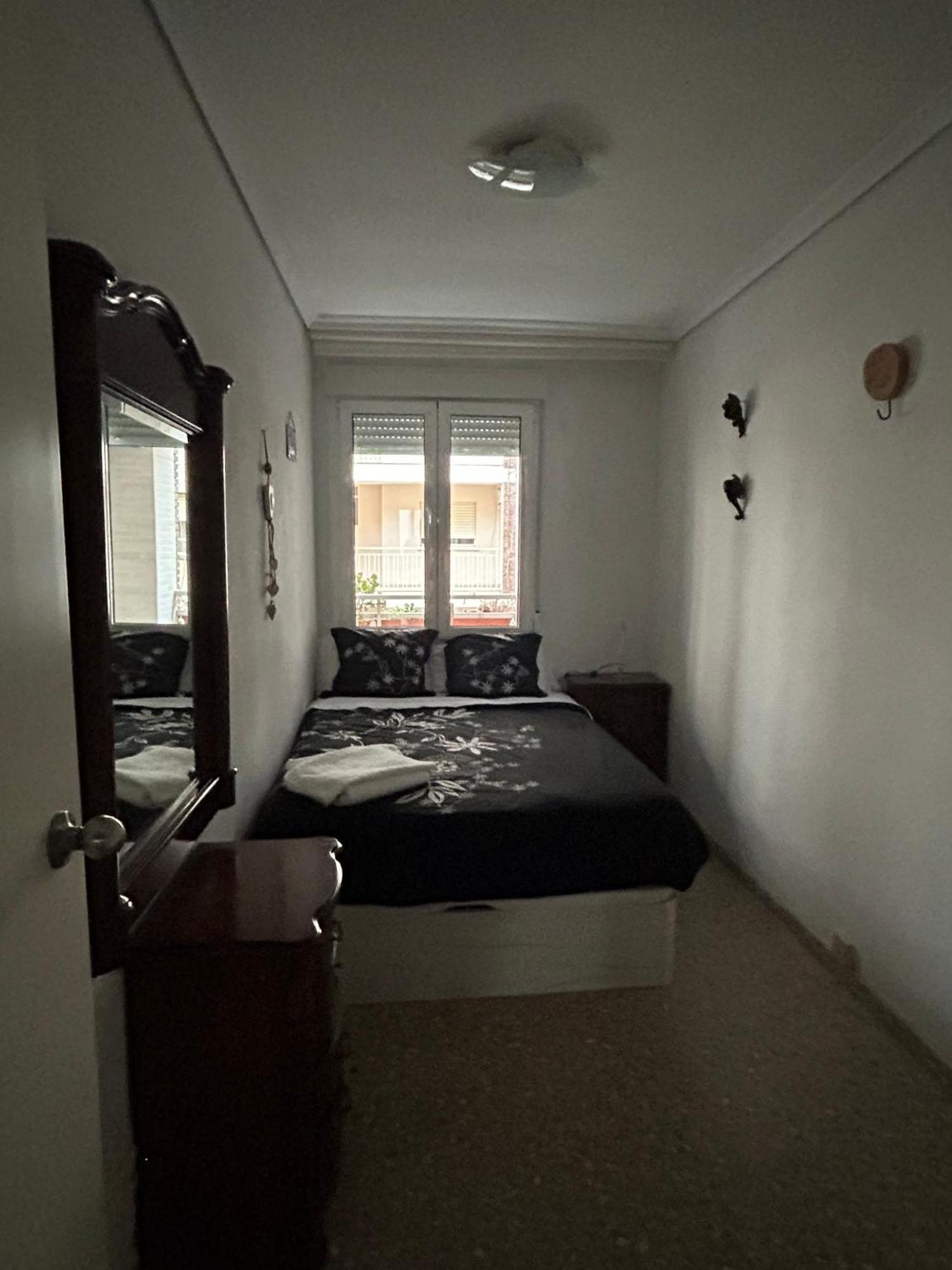 Private Room In A Shared Flat In Castellon Кастельйон-де-ла-Плана Екстер'єр фото
